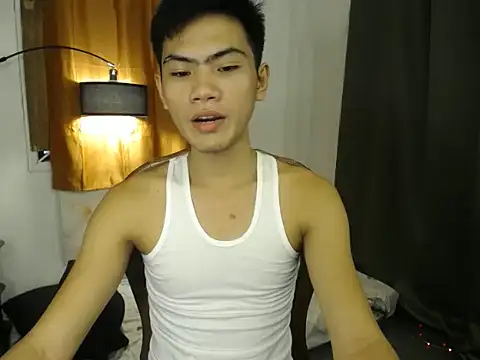 Snapshot of alex_cummer chatting on July 3, 2:18 am alex cummer online show from July 3, 2:18 am