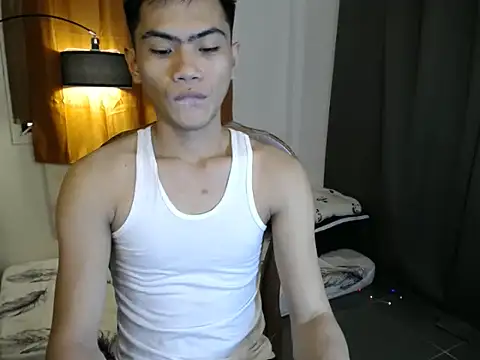 Snapshot of alex_cummer chatting on July 8, 2:49 am alex cummer online show from July 8, 2:49 am