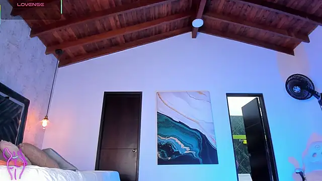 Sofi Moreno online show from November 22, 12:04 pm