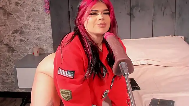 Missy Aprill online show from July 8, 1:26 pm