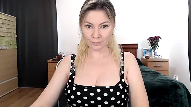 ParadiseAlina online show from November 17, 2:56 pm