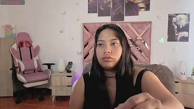 Candy Chloe02 online show from June 14, 5:09 am
