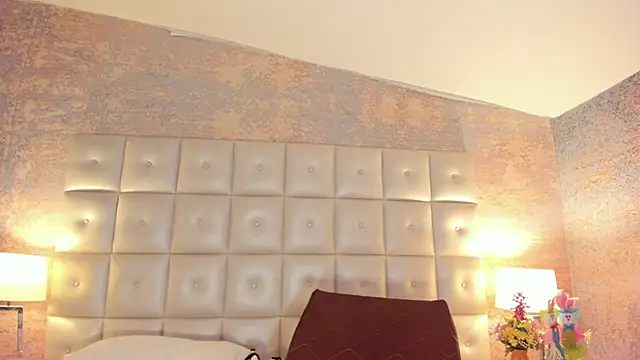SheyLopez online show from May 12, 3:14 am