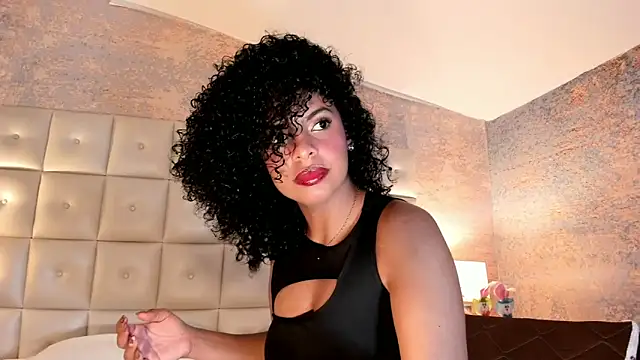 SheyLopez online show from May 21, 3:24 am