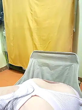 hotlyn45 online show from October 4, 5:49 am