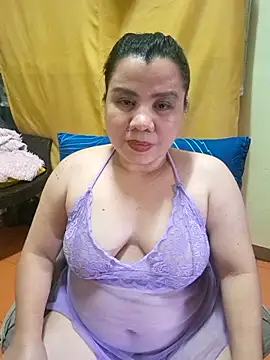 hotlyn45 online show from October 17, 12:25 am