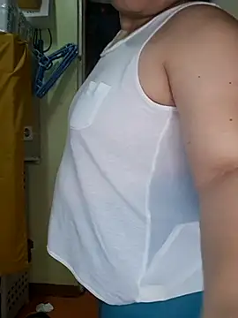 hotlyn45 online show from January 15, 4:06 am