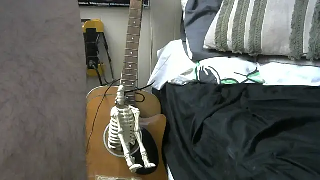 crassanova online show from June 16, 3:42 am