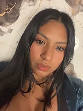 BrunetteBliss69 online show from October 20, 3:18 am