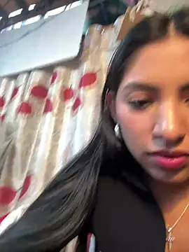 BrunetteBliss69 online show from April 29, 9:54 pm