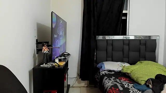 Snapshot of mateo-Esposito chatting on April 6, 2:20 am mateo-Esposito online show from April 6, 2:20 am