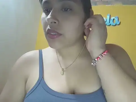 Snapshot of zairabreze chatting on May 12, 1:25 am zairabreze online show from May 12, 1:25 am