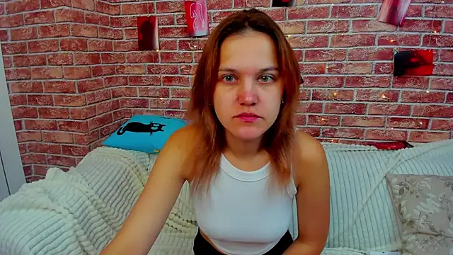 Snapshot of Hot___Jess chatting on September 14, 2:44 am Hot Jess online show from September 14, 2:44 am