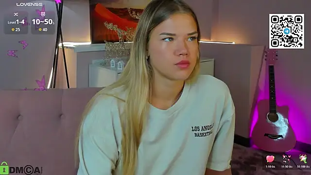 CherryLexi  online show from March 4, 3:23 am