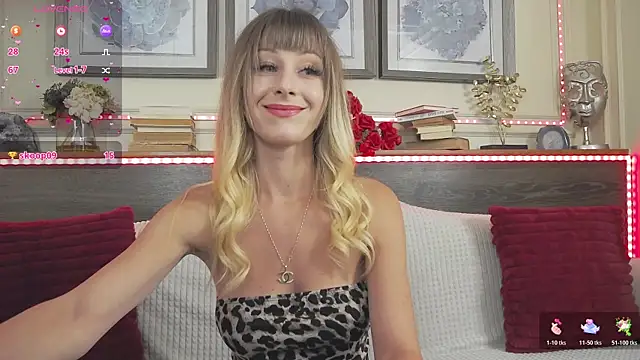 MuseDollX online show from July 11, 8:33 pm