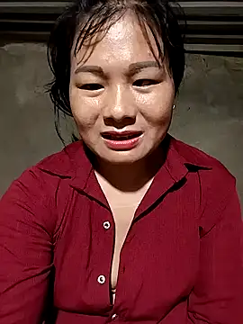 Snapshot of kute-00 chatting on October 7, 2:20 am kute-00 online show from October 7, 2:20 am
