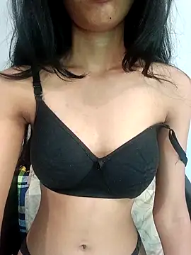 Snapshot of Daizy_Shah chatting on December 1, 7:57 am Daizy Shah online show from December 1, 7:57 am