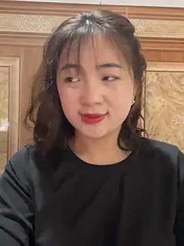 Snapshot of Lonnina chatting on November 16, 3:45 am Lonnina online show from November 16, 3:45 am