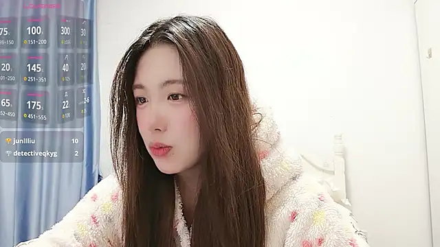 Snapshot of Luna_868 chatting on November 25, 4:40 pm Luna 868 online show from November 25, 4:40 pm