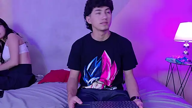 Laura and Kevin online show from September 11, 1:33 pm