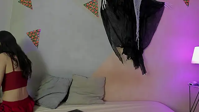 Laura and Kevin online show from November 10, 1:54 pm