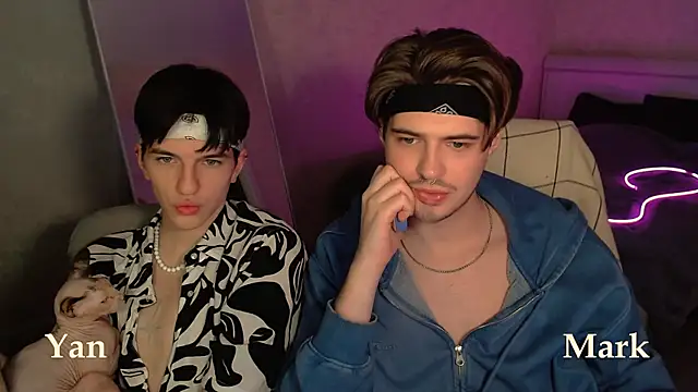 Snapshot of itsyanbb chatting on September 27, 7:52 pm itsyanbb online show from September 27, 7:52 pm