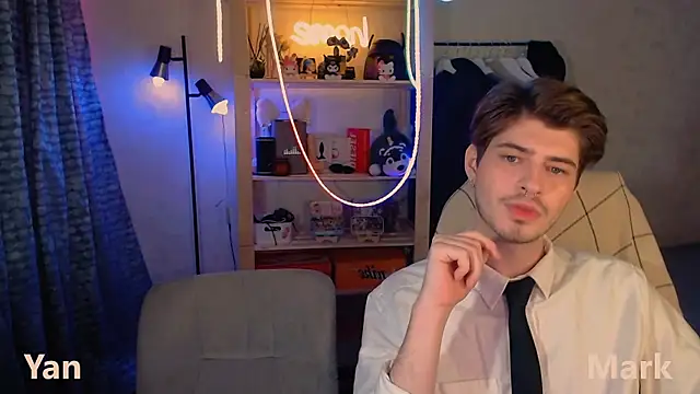 Snapshot of itsyanbb chatting on December 19, 4:30 am itsyanbb online show from December 19, 4:30 am