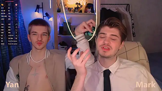 Snapshot of itsyanbb chatting on December 19, 6:26 pm itsyanbb online show from December 19, 6:26 pm