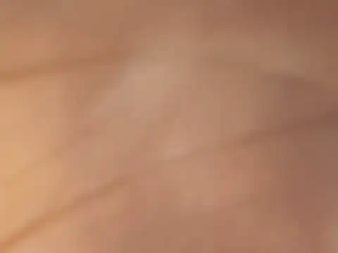 Snapshot of Lexusmaximus chatting on May 18, 10:48 pm Lexusmaximus online show from May 18, 10:48 pm