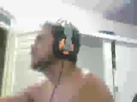 Miguelion2308 online show from March 7, 10:40 pm