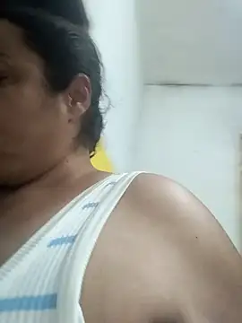 Snapshot of Vydinha chatting on September 18, 11:29 pm Vydinha online show from September 18, 11:29 pm