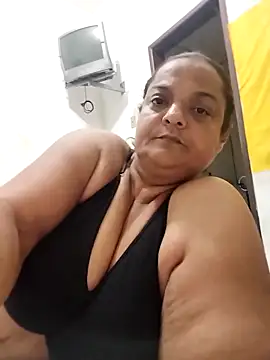 Snapshot of Vydinha chatting on November 14, 1:15 am Vydinha online show from November 14, 1:15 am