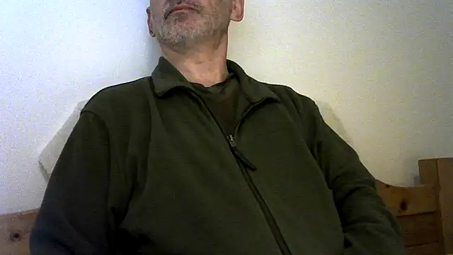 titi5466 online show from February 13, 8:05 pm