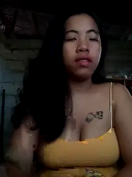 Snapshot of Yapsyxx chatting on October 23, 11:24 pm Yapsyxx online show from October 23, 11:24 pm