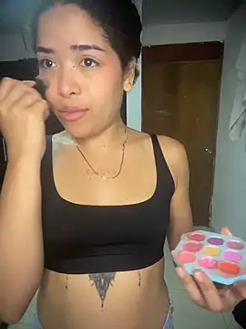 Snapshot of KarimAnxiex chatting on November 10, 11:53 am KarimAnxiex online show from November 10, 11:53 am