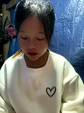 Snapshot of O_o_UwU_o_O chatting on September 27, 2:49 am O o UwU o O online show from September 27, 2:49 am