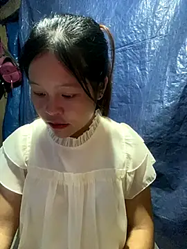 Snapshot of O_o_UwU_o_O chatting on September 28, 1:33 am O o UwU o O online show from September 28, 1:33 am