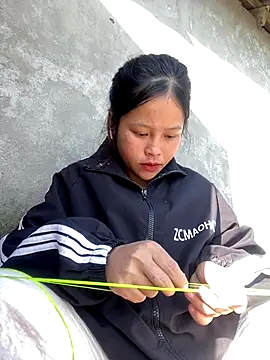 Snapshot of O_o_UwU_o_O chatting on November 25, 2:11 am O o UwU o O online show from November 25, 2:11 am