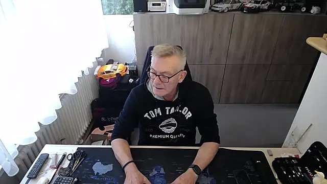 randyandy67 online show from December 18, 12:00 pm