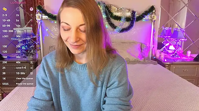 Snapshot of Katherine_Loveau chatting on December 16, 4:39 am Katherine Loveau online show from December 16, 4:39 am