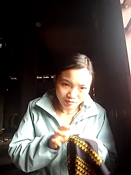 Snapshot of ngan-cute chatting on October 29, 1:30 am ngan-cute online show from October 29, 1:30 am