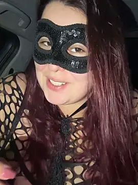 Snapshot of Saphyra_Secret chatting on November 22, 12:09 am Saphyra Secret online show from November 22, 12:09 am