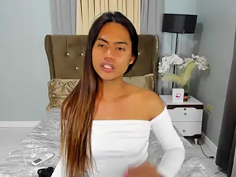 Snapshot of 1HotAsianTS chatting on October 31, 3:46 pm 1HotAsianTS online show from October 31, 3:46 pm