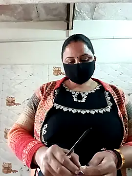 Rakhi sawant143 online show from November 27, 2:24 am