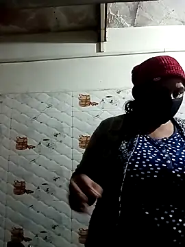 Rakhi sawant143 online show from January 6, 2:32 pm