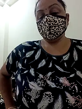 Snapshot of Rakhi_sawant143 chatting on April 1, 2:45 am Rakhi sawant143 online show from April 1, 2:45 am