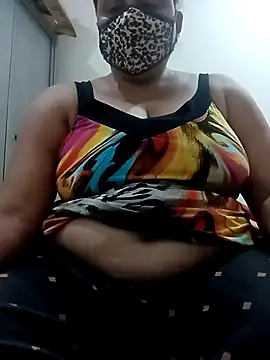 Snapshot of Rakhi_sawant143 chatting on April 8, 3:06 am Rakhi sawant143 online show from April 8, 3:06 am