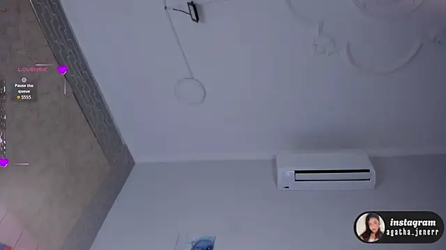 agatha jener online show from June 20, 11:46 am
