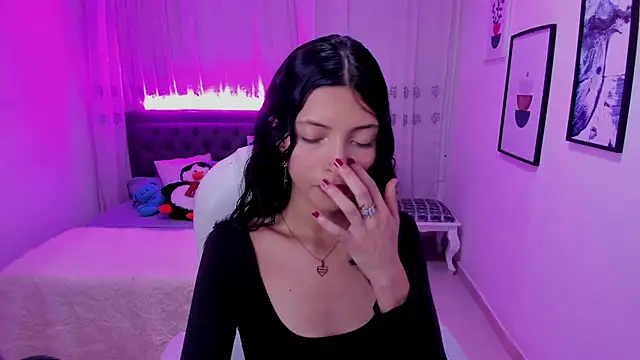 Snapshot of Mia_Clay1 chatting on November 27, 8:00 pm Mia Clay1 online show from November 27, 8:00 pm