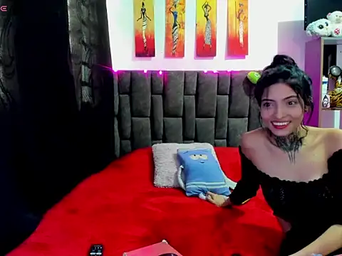 Mia Clay1 online show from July 26, 9:43 pm